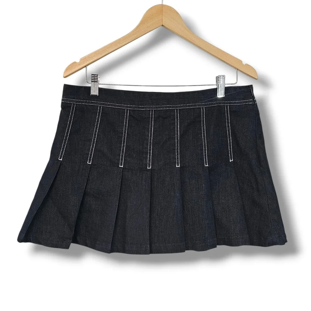 Zara pleated denim